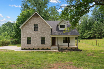 962 Belmont Rd