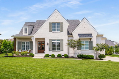 1889 Traditions Cir
