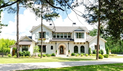 6120 Hillsboro Pike