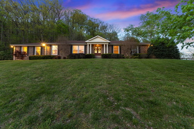 5899 E Ashland Dr