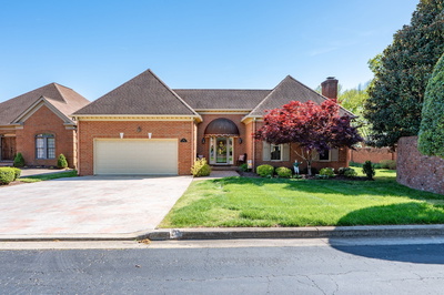 100 Carriage Way