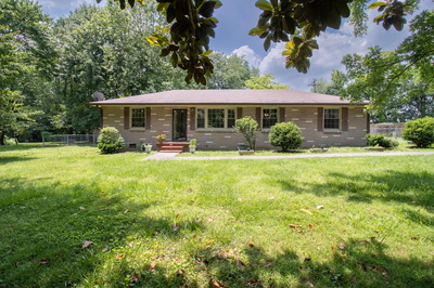 205 Hamlett Dr