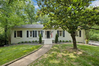 5808 Vine Ridge Dr