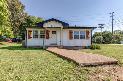 205 Carpenter St
