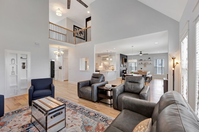 175 Dobson Knob Trl