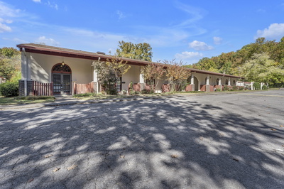 214 Old Hickory Blvd