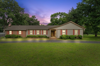 1011 Hickory Harbor Dr