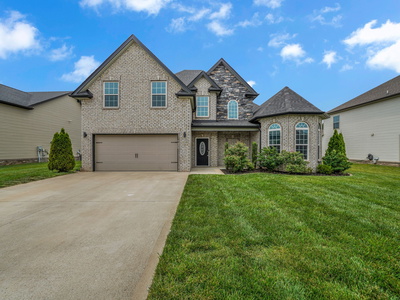 1012 Meadowview Ln