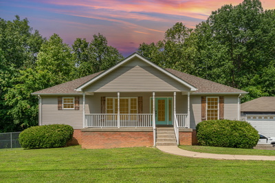1462 Peter Pond Rd