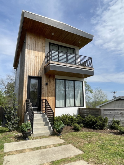 233 Riverside Dr