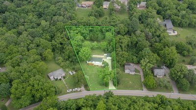 413 Moncrief Ave