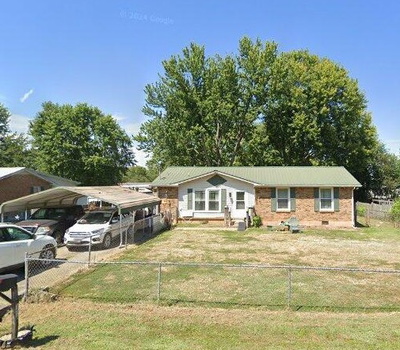 513 Yvonne Dr
