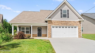 1125 Blackstone View Lane