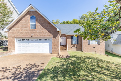 1708 Olive Cir