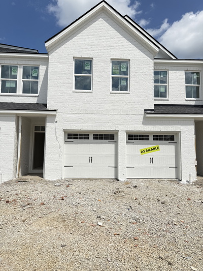 609 Club View Way