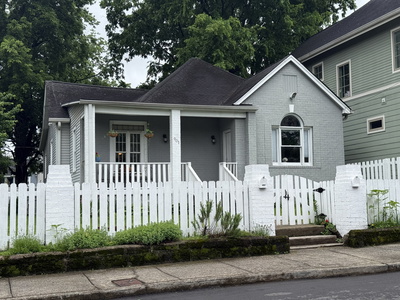 901 Jackson St