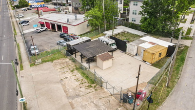 2300 Clarksville Pike