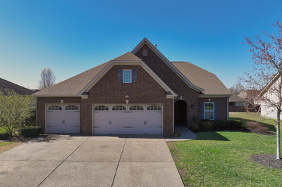 493 Callie Ave