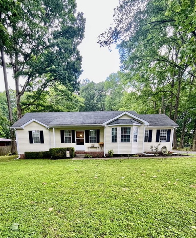 113 Guill Ln