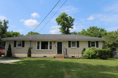 204 Morris St