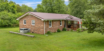 2019 Laura Dr