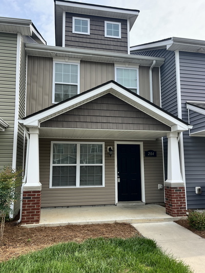 204 Alexander Blvd