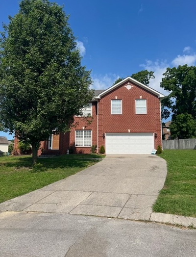 1324 Oakhall Ln