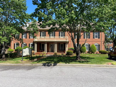 102 Hazel Path Ct