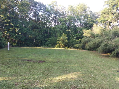 17 Spring Creek Hills