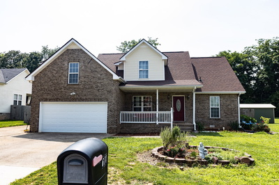 674 Superior Ln