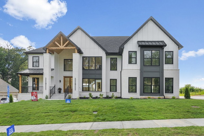 827 Shady Bluff Trl