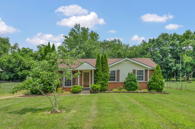 575 Cynthia Dr