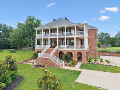 1814 Tate Ln