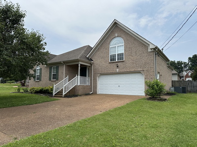 224 Parrish Pl