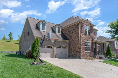 76 Molly Bright Ln