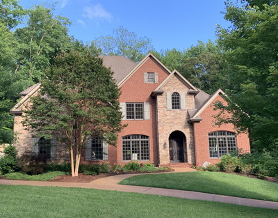 1120 Natchez Valley Ln
