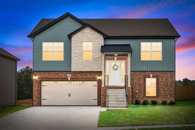 156 Cardinal Creek