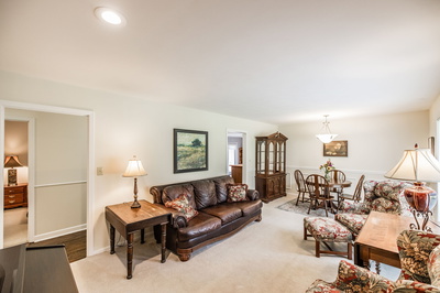 435 Richland Cir
