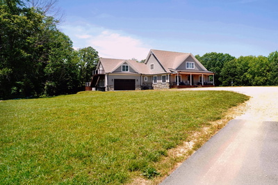 450 Lowe Branch Rd