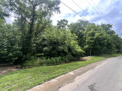 555 Brazier Ln