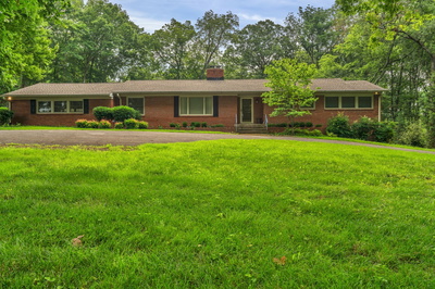 784 Greeley Dr