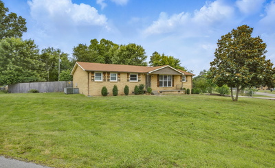 221 Charlemagne Blvd