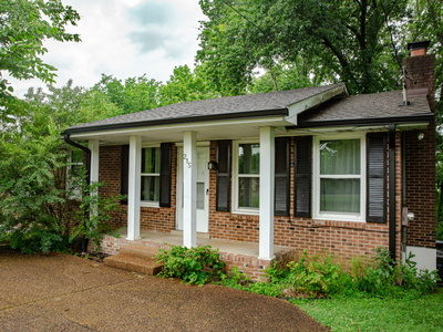 215 Pear Orchard Dr