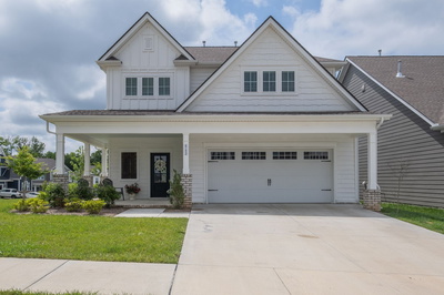 8152 Warbler Way