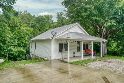 6608 Highway 70, E