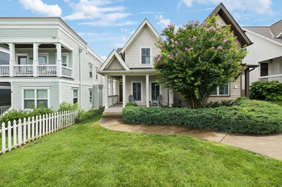 1013A Caldwell Ave