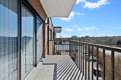 200 Sanders Ferry Rd
