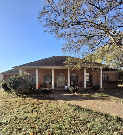 1525 Harkreader Rd