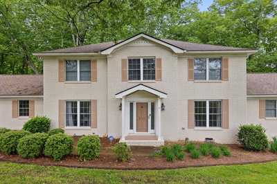 5702 Queen Mary Lane