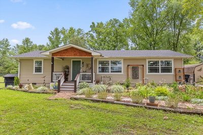 Exterior view of 1060 Anderson Ridge Road in Jasper, TN